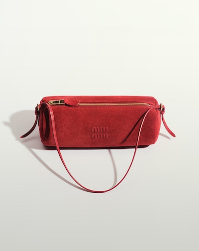 POUCHES