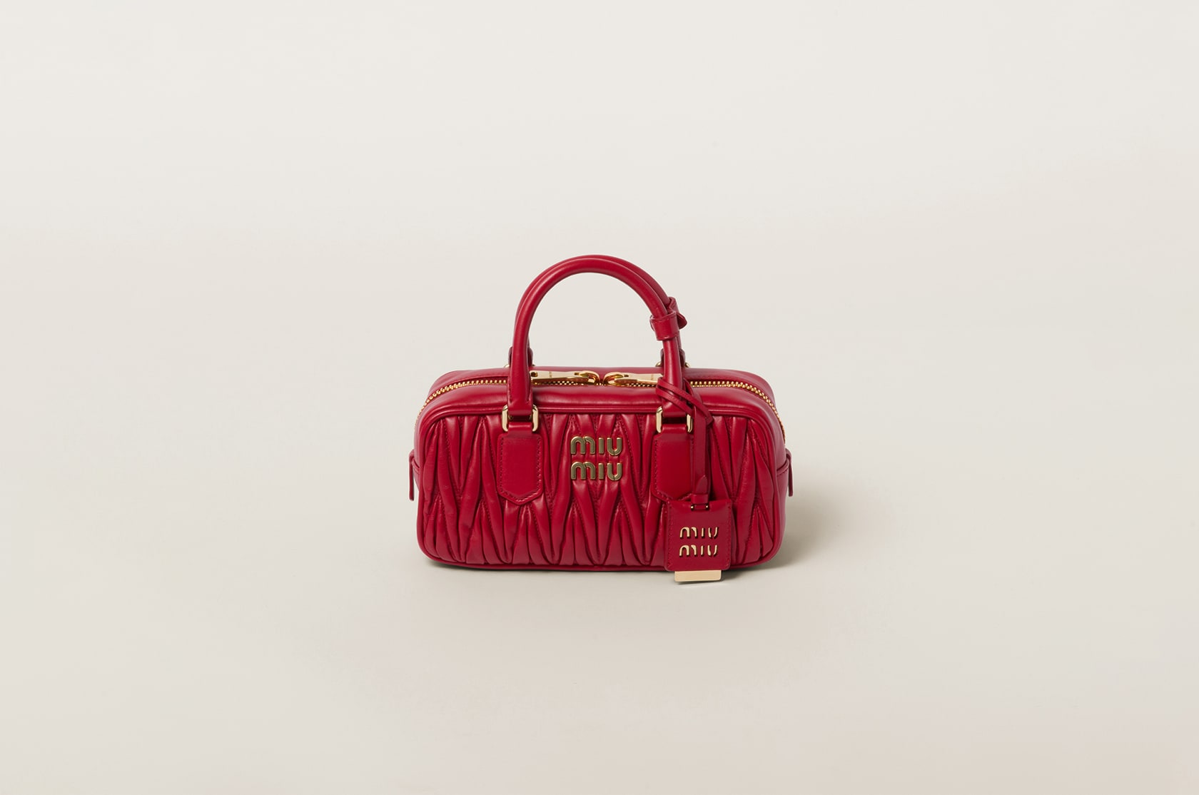 Beau 对女性来说| Miu Miu