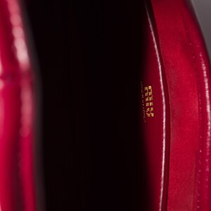 AF5BA281_2IEO_F0041_V_OLI_BKG_6