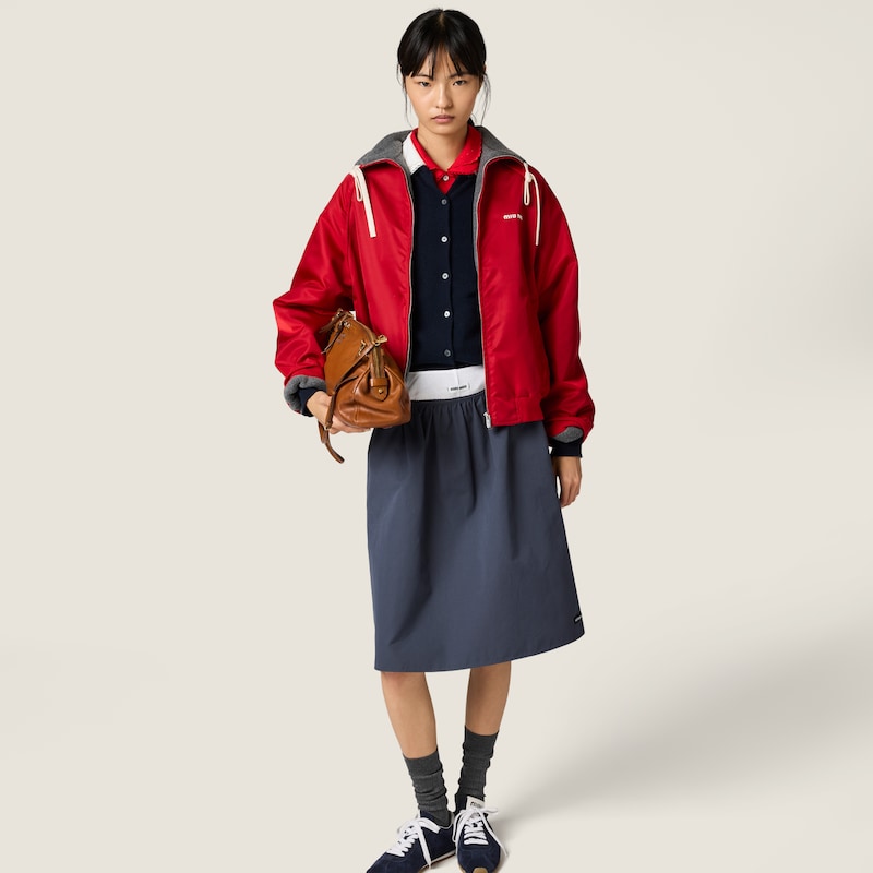 Caprice皮革手拿包