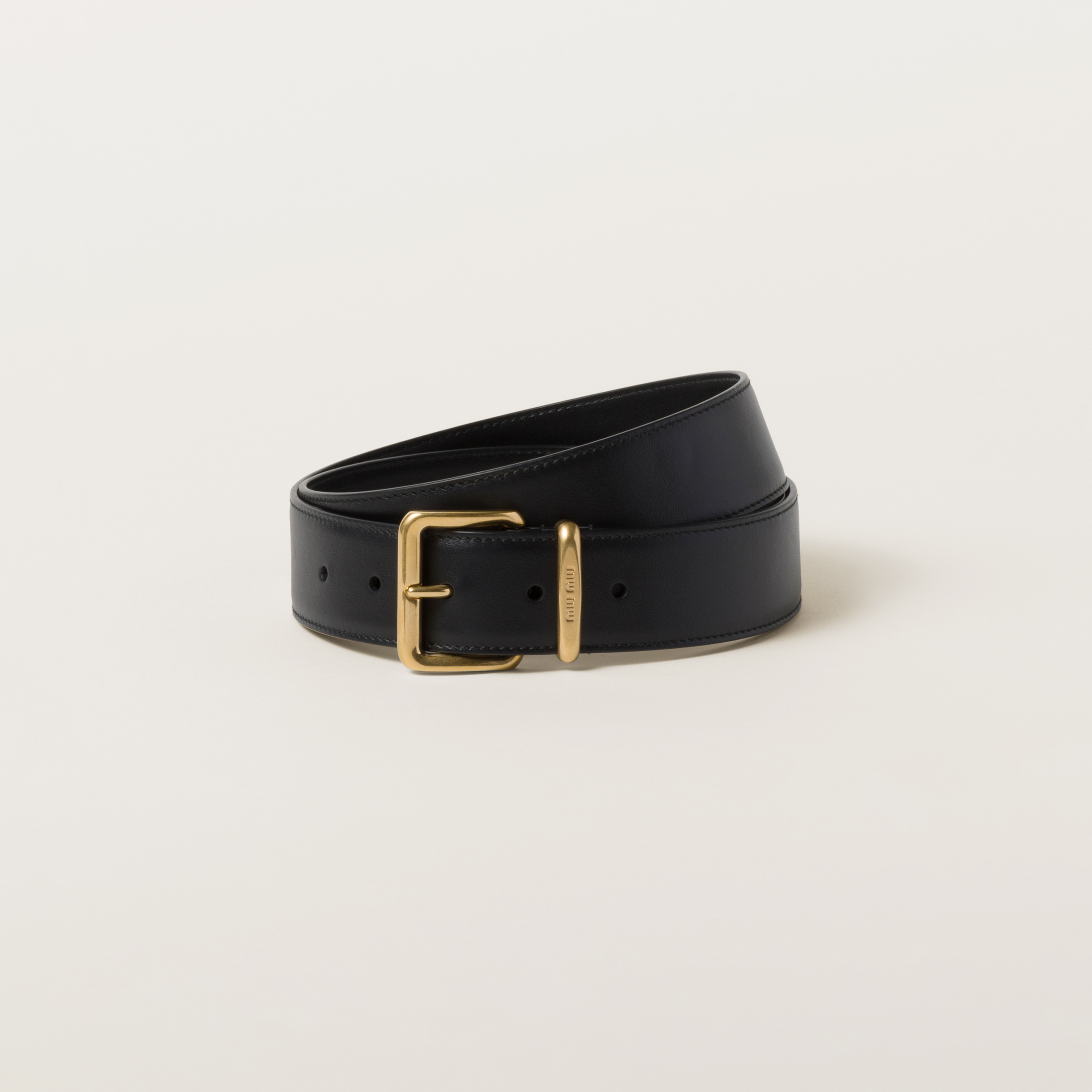 Leather belt
