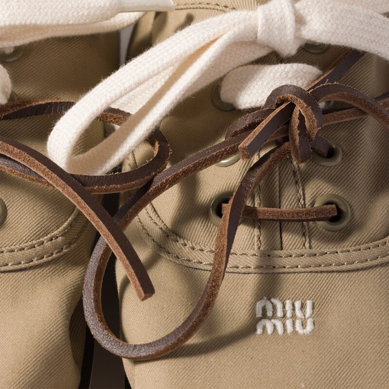 Chino sneakers