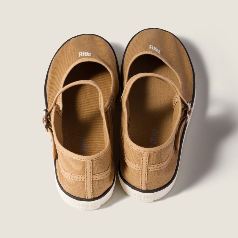 Drill ballerinas