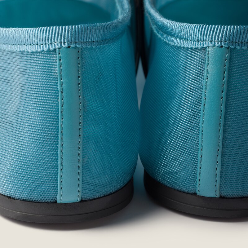 Mesh fabric ballerinas