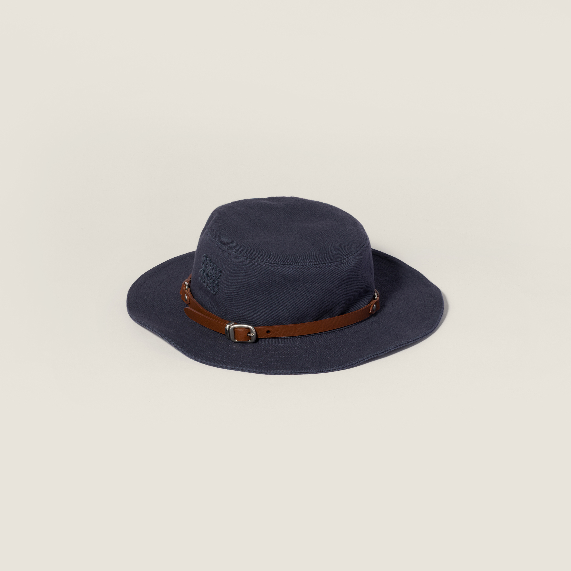 Drill hat