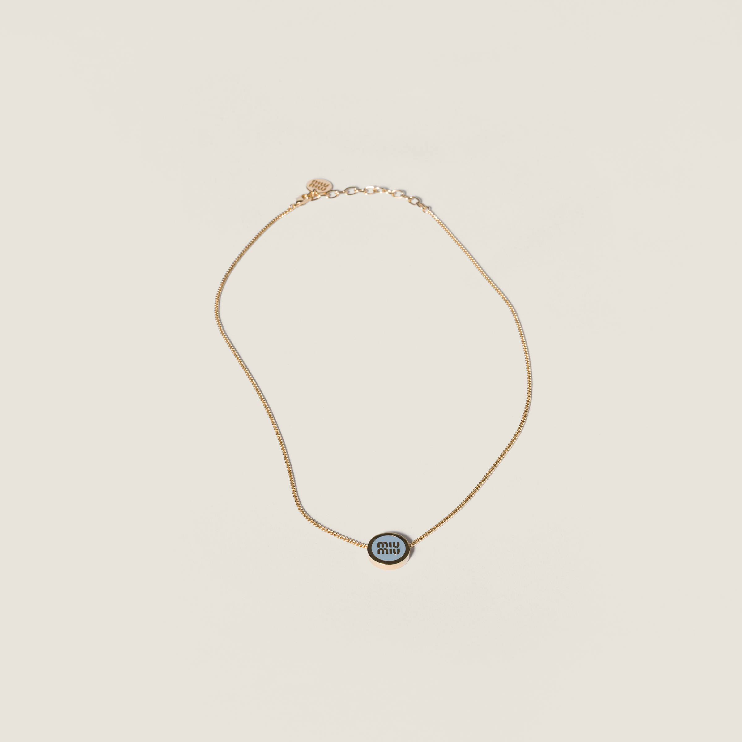 Metal necklace