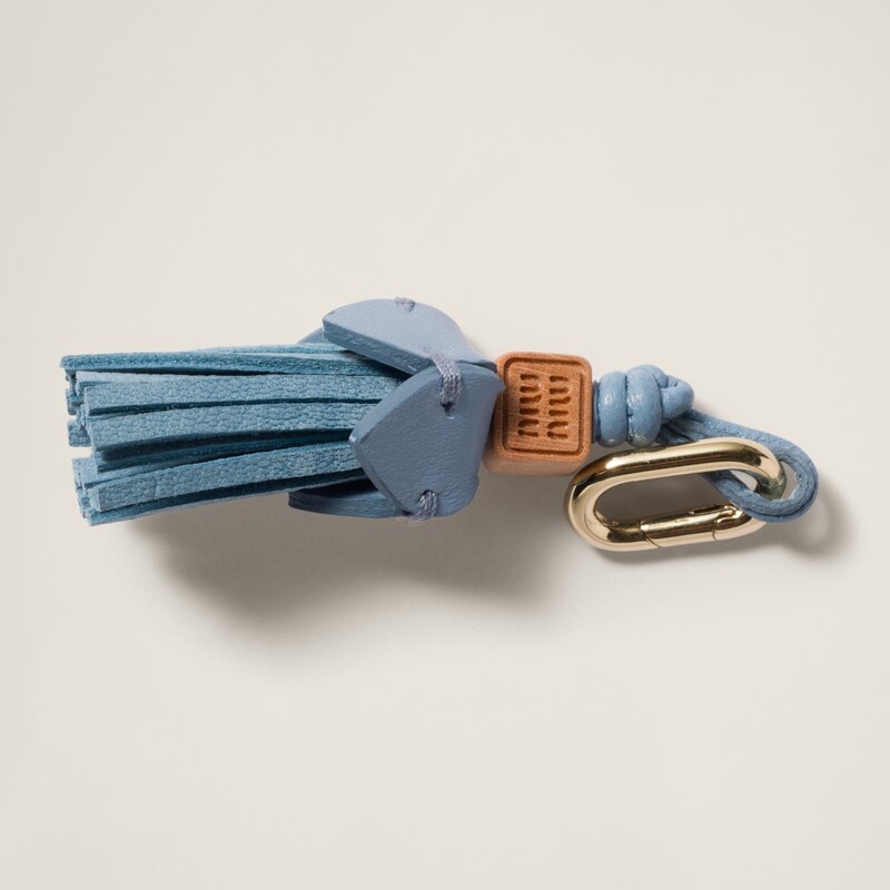 Leather micro trick