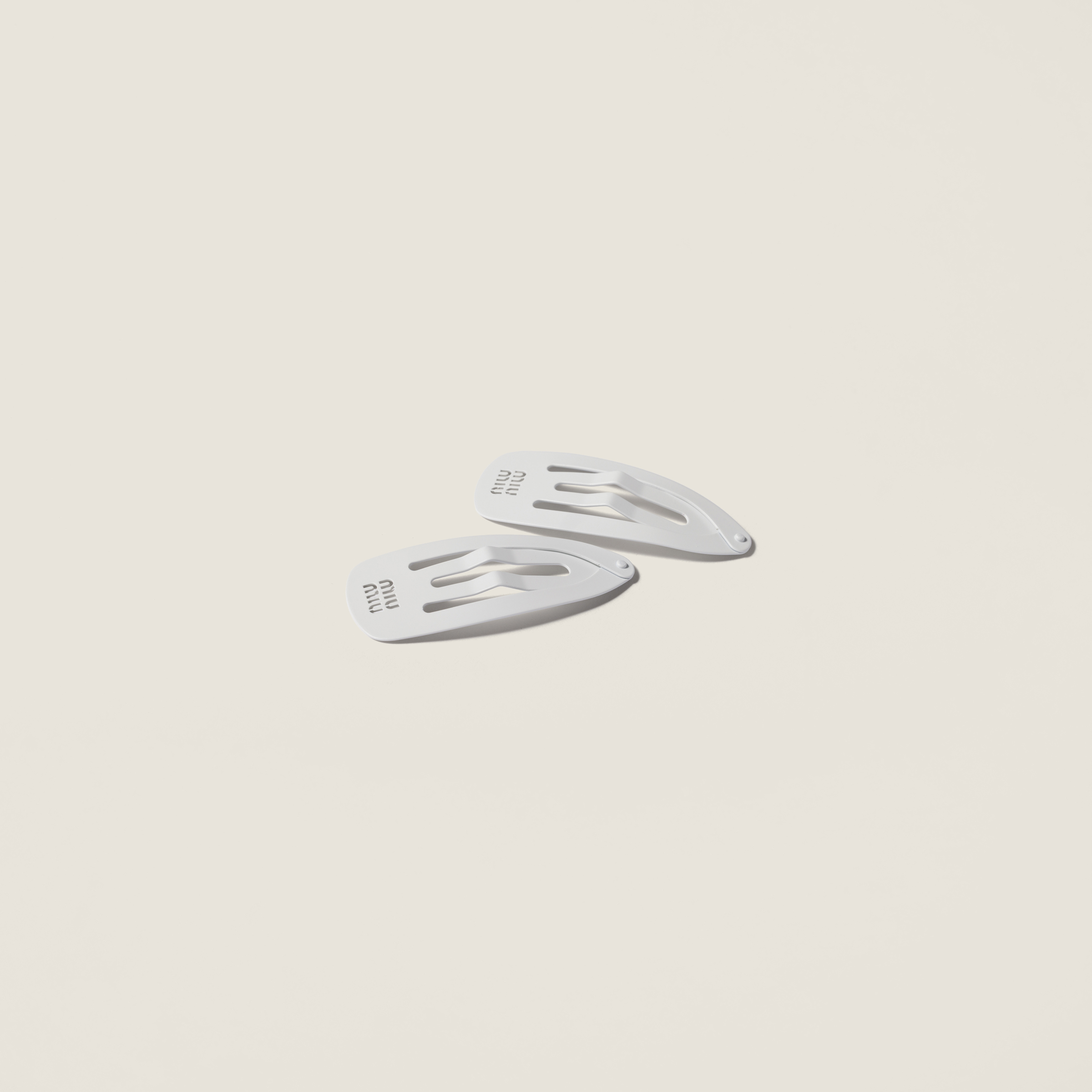 Metal hair clips