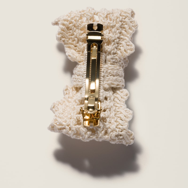 Cotton hair clip