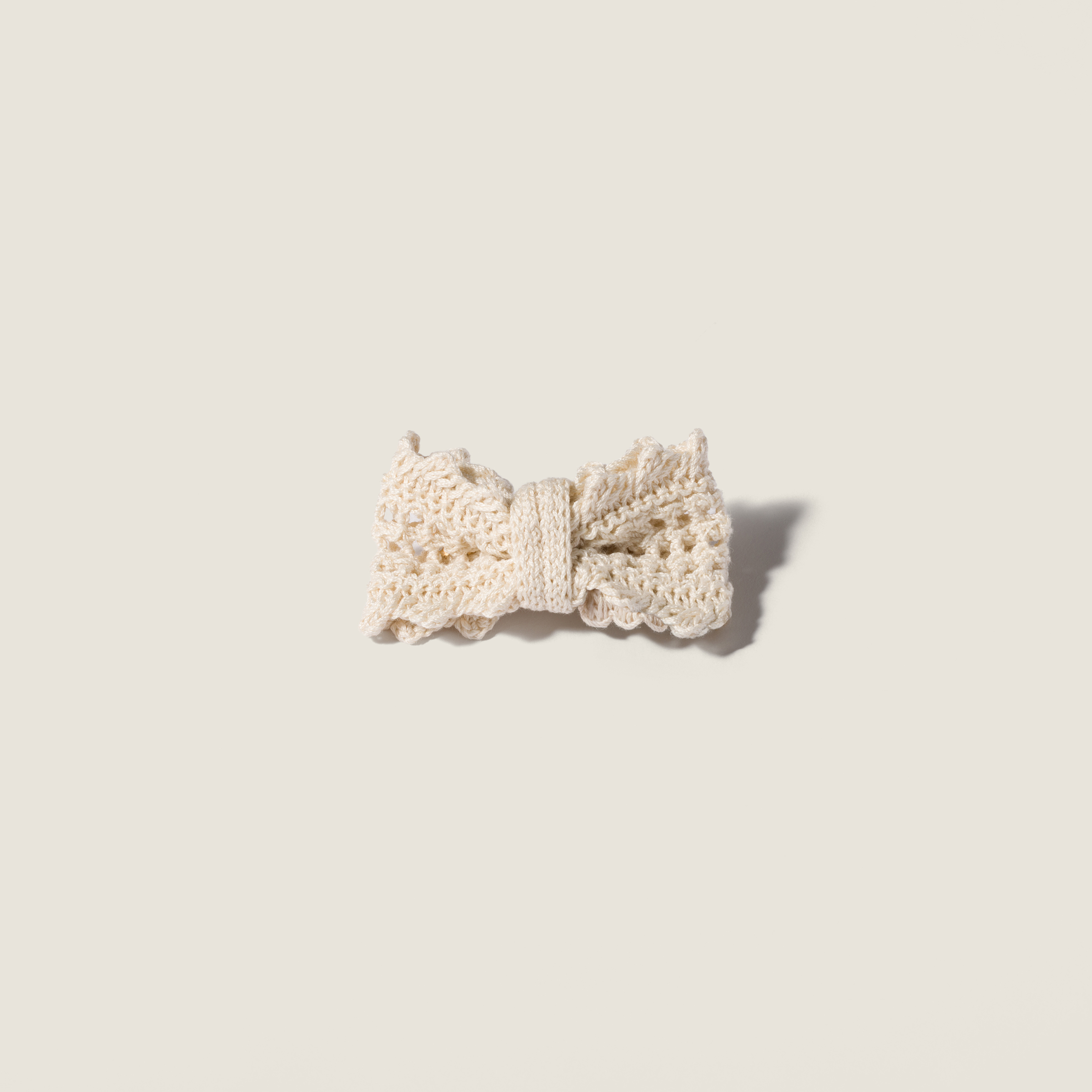 Cotton hair clip