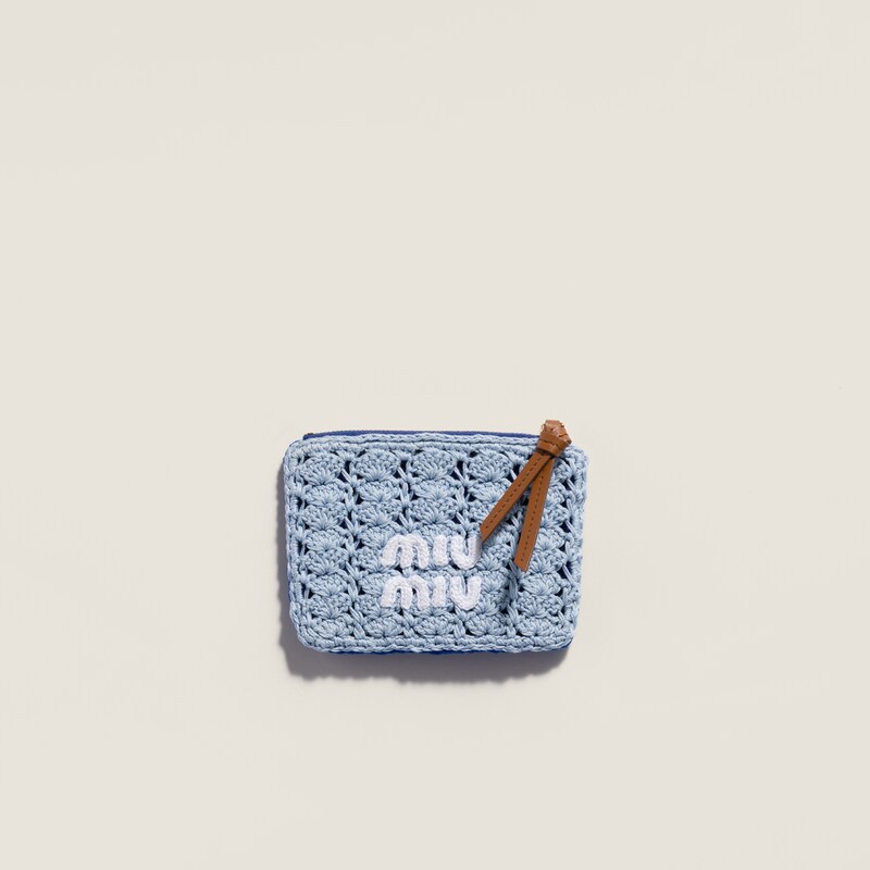 Crochet zipper pouch
