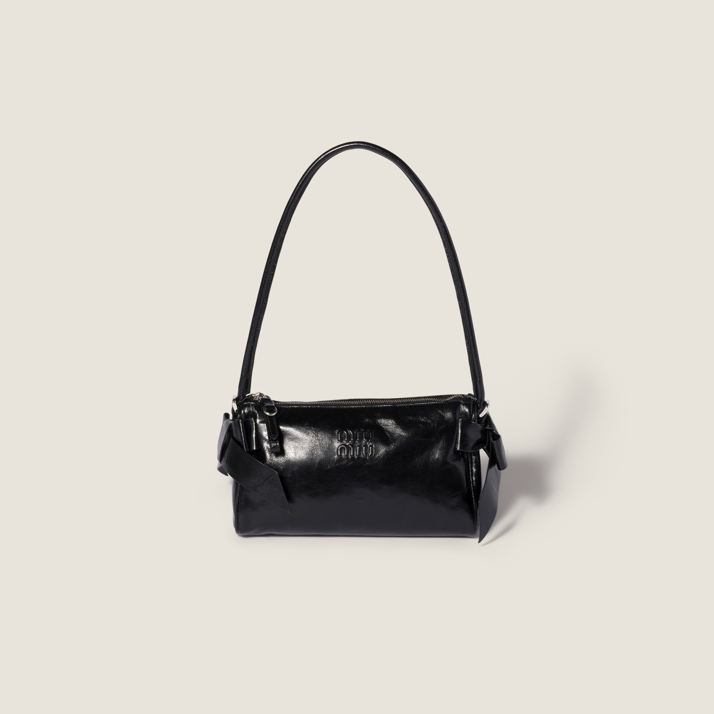 Shiny leather pouch