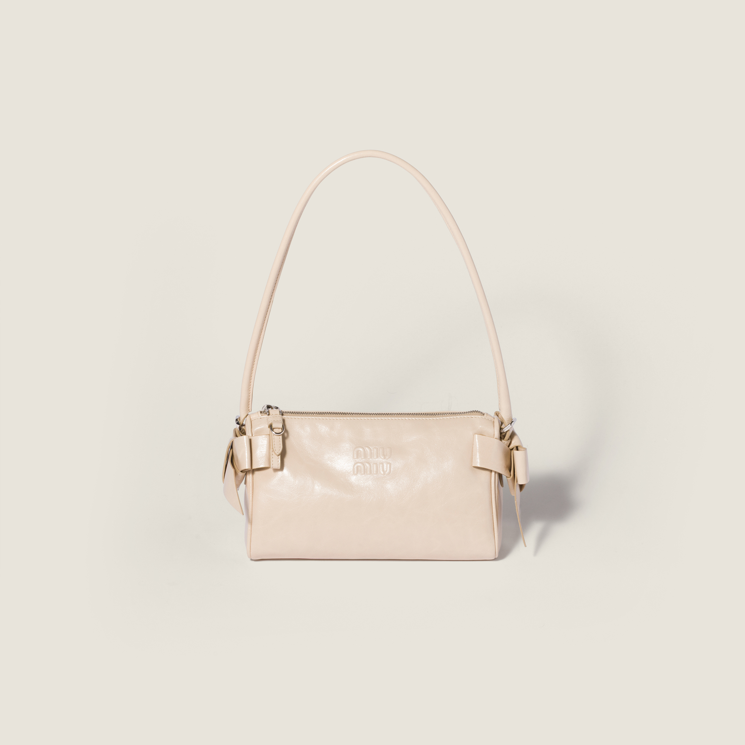 Shiny leather pouch