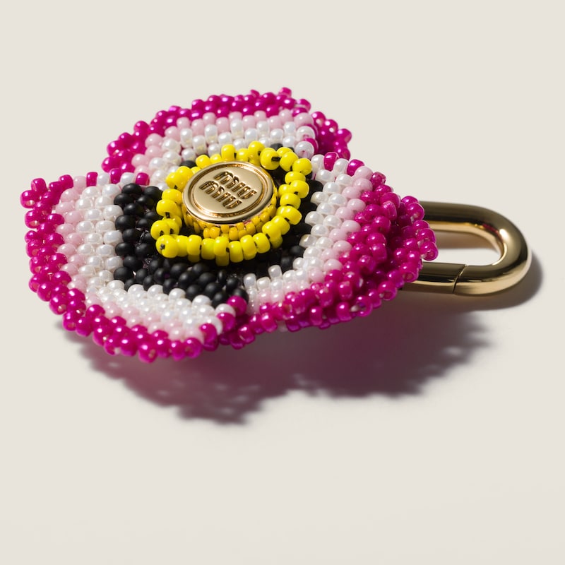 Beads, and metal micro trick