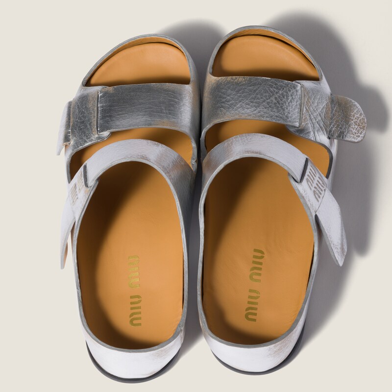 Bleached leather sandals