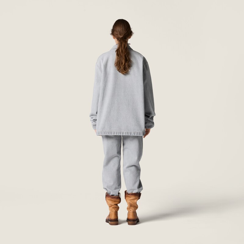 Five-pocket denim jeans