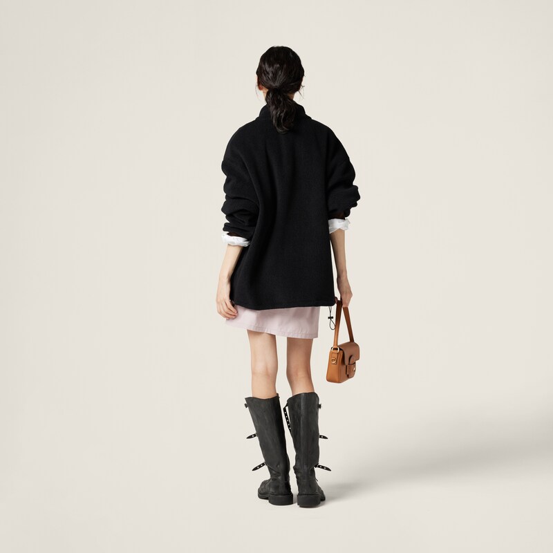Fleece sweatshirt