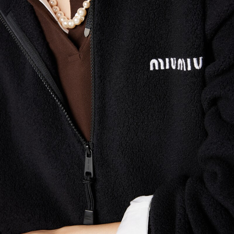 Fleece sweatshirt
