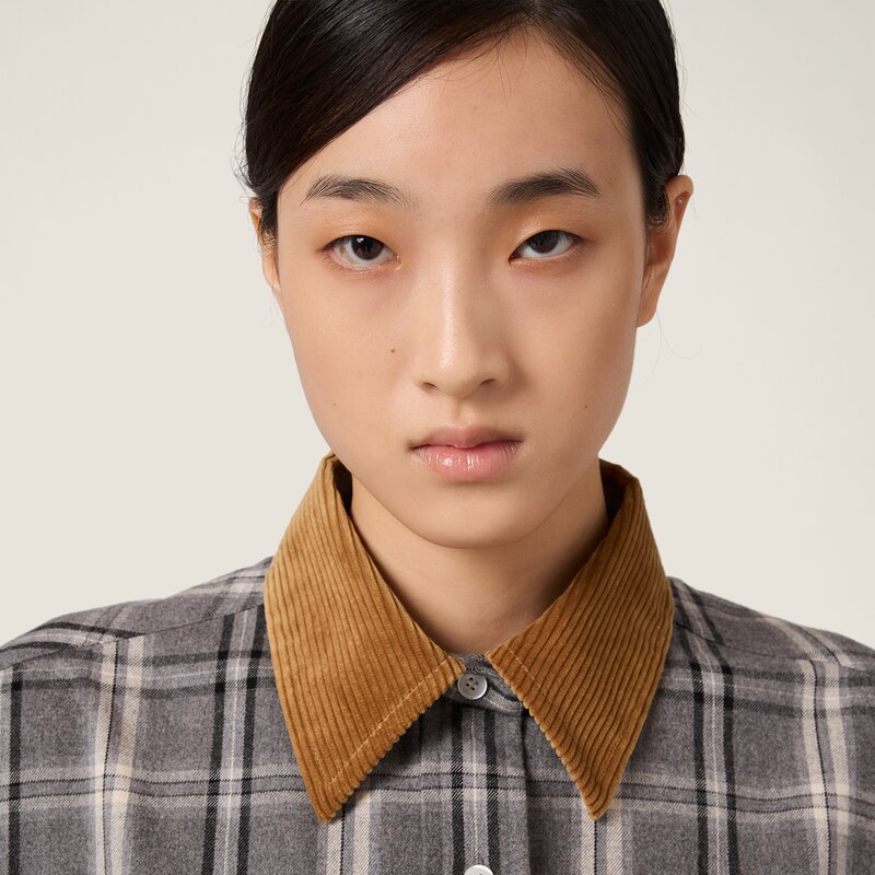 Checked flannel shirt