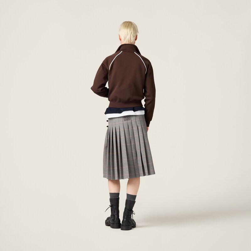 Technical yarn sweatshirt