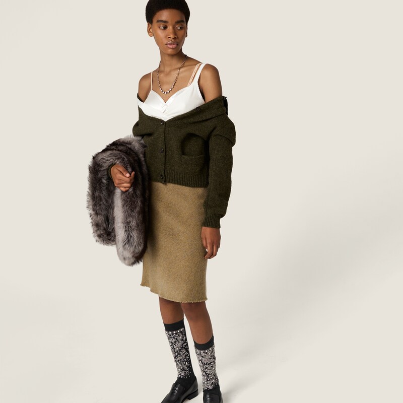 Wool knit skirt
