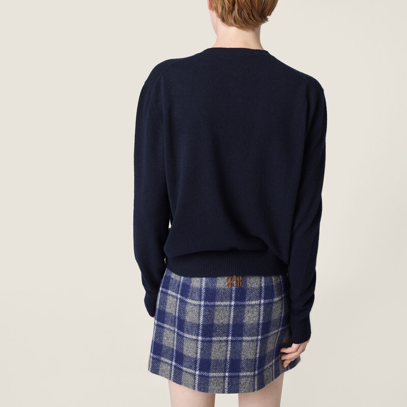 Cashmere sweater