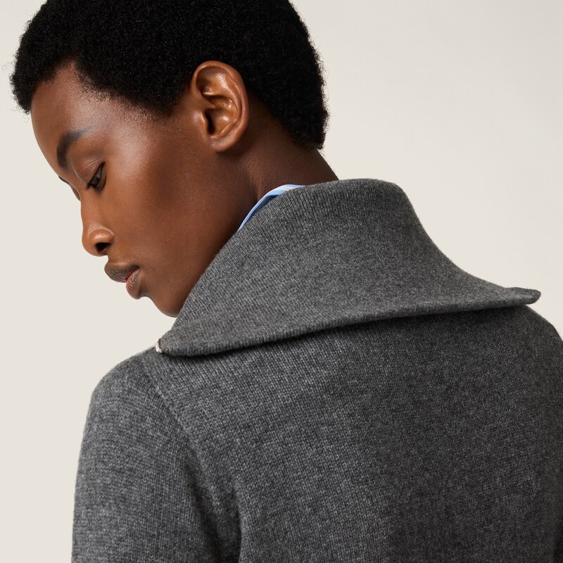 Cashmere half-zipper sweater