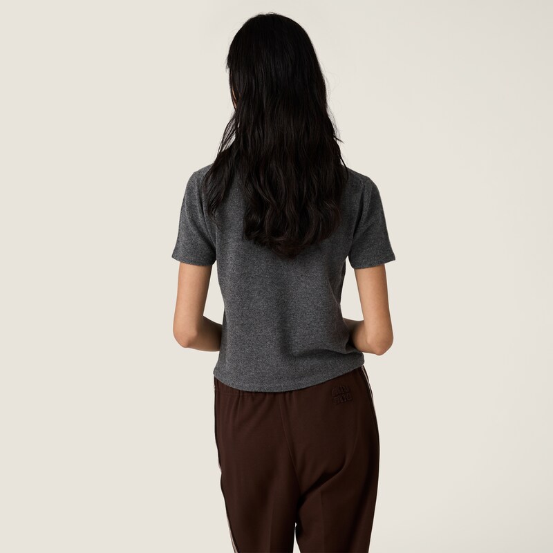 Cashmere sweater