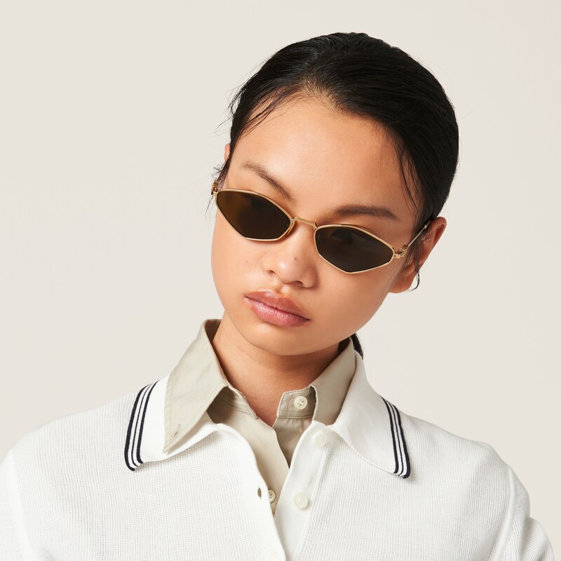 Miu Miu Logo太阳镜